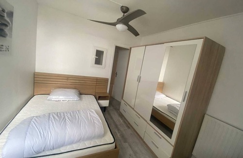 Mons-en-Baroeul Apartment | À 1 min du Métro, Proche du Stade Pierre Mauroy ! Appartement Idéal Pour Famille