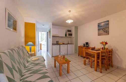 Carcans Plage Condo | À 100m de la plage | T2 cosy + terrasse & jardin