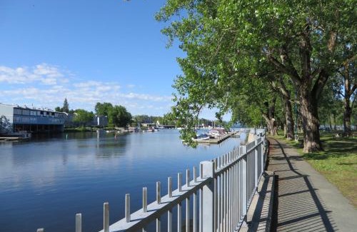 Magog Bed & Breakfast | À L'Ancestrale B&B