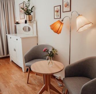 Klagstorp Bed & Breakfast | Äspögården Bed & Breakfast