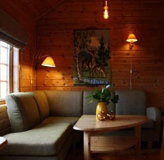 Averoy Apartment | Åkviktunet hytte Sør