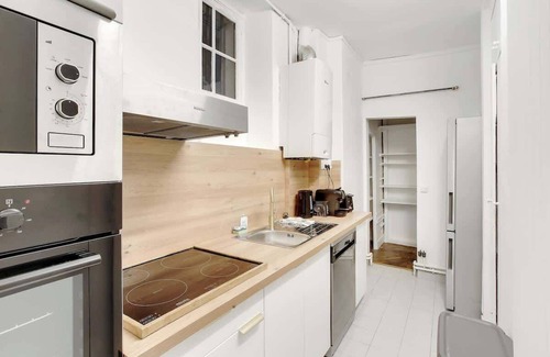 Chaussee-d'Antin Apartment | Élégance & confort à deux pas de la Madeleine