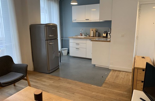 Vincennes Condo | Élégant, à 1 Min. du Métro, 10 min de Paris