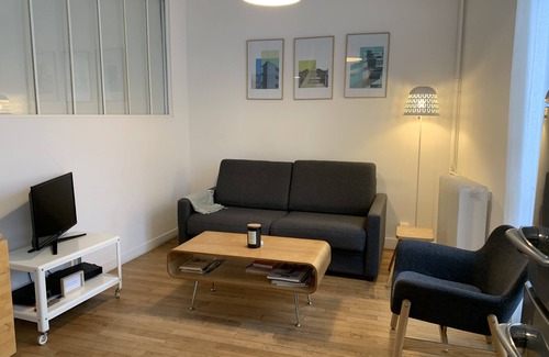 Vincennes Condo | Élégant, à 1 Min. du Métro, 10 min de Paris