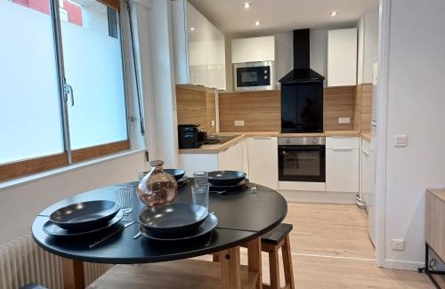 Saint-Acheul Apartment | Élégant, spacieux, 2 couchages, proche centre