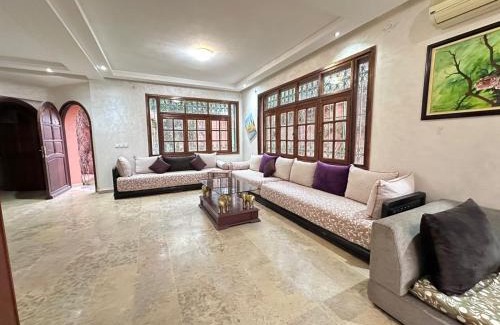 Saada Villa | Élégante Villa 3 Chambres avec Jardin & Piscine Targa Afak Marrakech