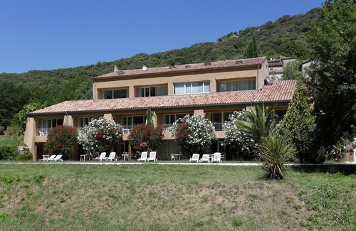 Vallon-Pont-d'Arc Apartment | Équipé avec Terrasse, vue sur l'Ardèche!