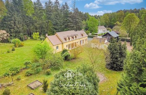 Parigne-lʼEveque House | Évasion Privée au Mans - Gîte Champêtre & Équestre