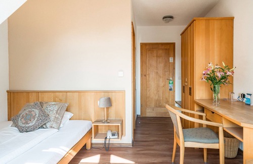 Schnelsen Hotel | Ökotel Hamburg