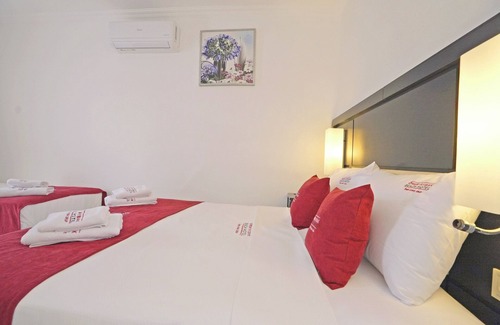 Ortakent Hotel | Ömer Aybak Beach Hotel