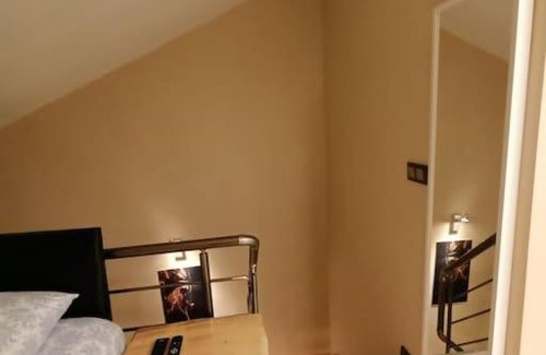Kagithane Apartment | Şehir merkezinde Loft residence, İstanbul havalimanına metro ile 25 dakikada aktarmasız ulaşım