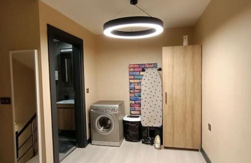 Kagithane Apartment | Şehir merkezinde Loft residence, İstanbul havalimanına metro ile 25 dakikada aktarmasız ulaşım