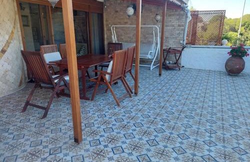 Ildır Koyu House | Şifne yalı'da 4 oda 9kisi yatak kapasite manzaralı