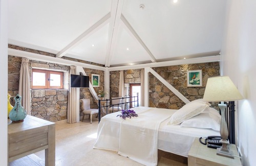 Bozcaada Hotel | şonef house