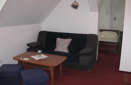 Krmelin House | Šindlerův Dvůr