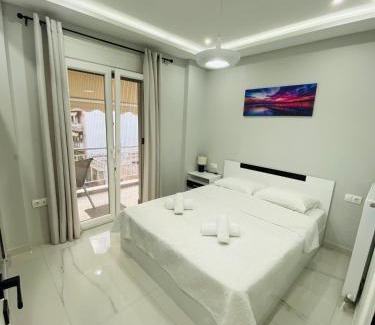 Neapoli-Sykies Apartment | Λαμπερό Διαμέρισμα 2