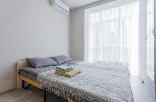 Pechers'kyi District Apartment | АКВАРЕЛЬ затишні смарти метро Видубичі