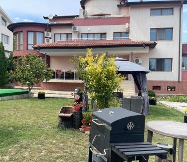 Varna Villa | Вила Фреди