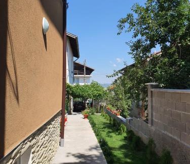 Sapareva Banya House | Дамяновата къща