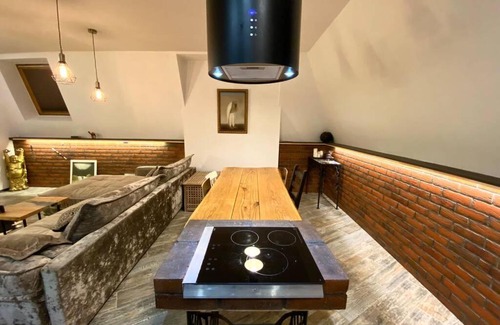 Kazan City Centre Apartment | Дизайнерская двухуровневая квартира-студия в центре города