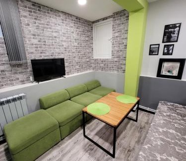 Nor-Kokhb House | Дом 33 возле клиники Астхик