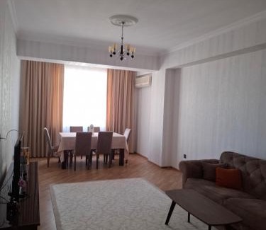 Sabayil Apartment | Квартира недалеко от центра на берегу Каспия
