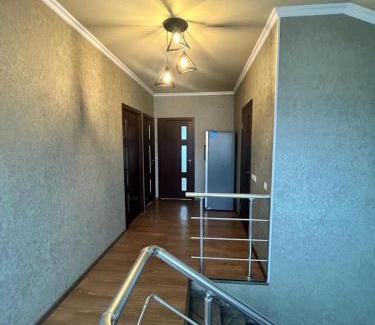 Vanadzor House | Комнаты у Айрин