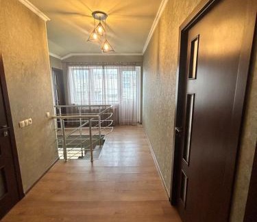 Vanadzor House | Комнаты у Айрин