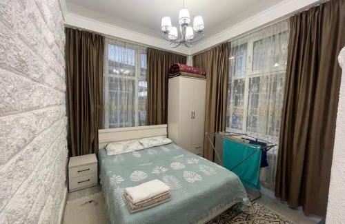 Chok-Tal Apartment | Коттедж на Иссык-Куле в ЦО Париж
