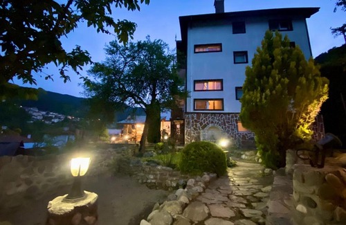 Devin House | КЪЩА ЗА ГОСТИ ВОДЕНИЦАТА
