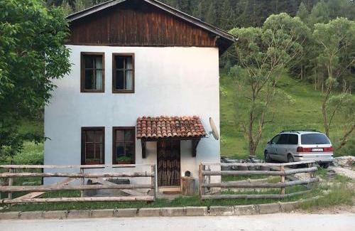 Trigrad House | Къща край реката - Триград