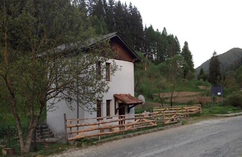 Trigrad House | Къща край реката - Триград
