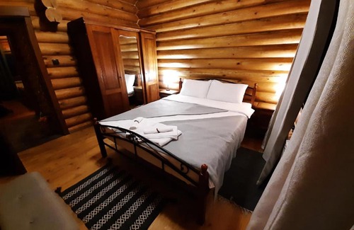 Chepelare House | къщи за гости Под звездите