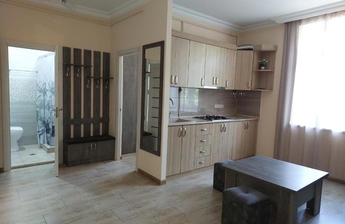 Yerevan Apartment | Месяц