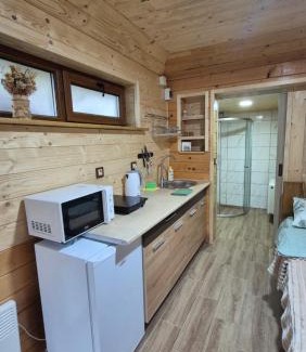 Skole House | Нота Карпат