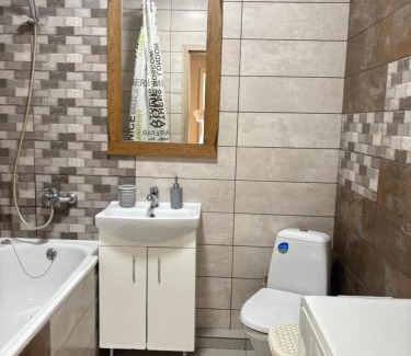 Lutsk Apartment | Однокімнатна квартира в центрі, на вулиці Набережна,10 з парковкою