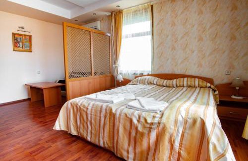 Hisarja Hotel | Раѝ