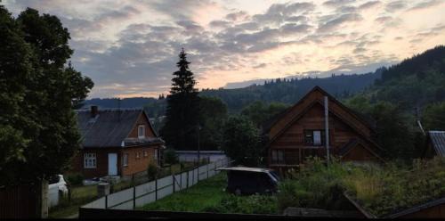 Vorokhta House | Садиба Гуцульський Двір