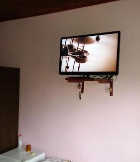 Troyan House | Стаи за гости ОРЕХА Троян Private rooms Oreha
