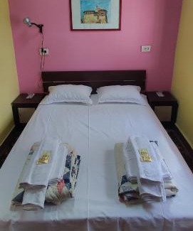 Troyan House | Стаи за гости ОРЕХА Троян Private rooms Oreha