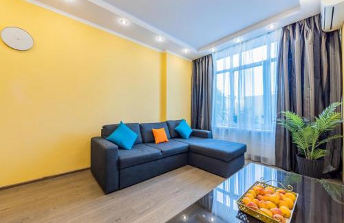 Dniprovs'kyi District Apartment | Сучасна квартира центр Лівобережної МВЦ