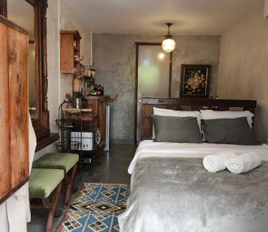 Sapir Cabin | הבית החום יחידת אירוח לזוגות ומטיילים בערבה