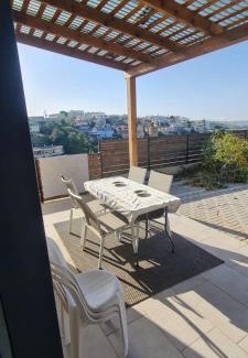 Isfiya Apartment | הבית על ההר בכרמל