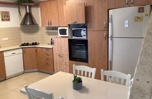 Shlomi House | וילה נוף הרים שלומי