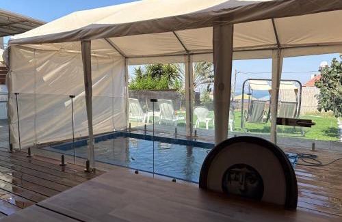 Tiberias Cabin | מבית תכלת בית של חופש Allentown 21 אלנטאון 21