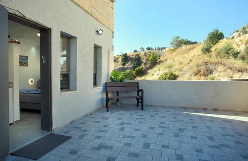 Safed Old City Apartment | פינת הקסם