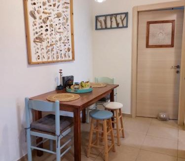 Midreshet Ben-Gurion Apartment | צמח בר