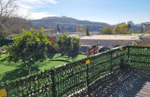 Ein Karem Apartment | קסם עין כרם