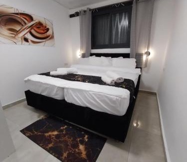 Bene Beraq Apartment | שירת דבורה בבני ברק