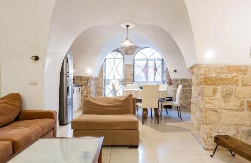 Safed Old City House | שלווה בעיר העתיקה - Peace in the heart of the old city